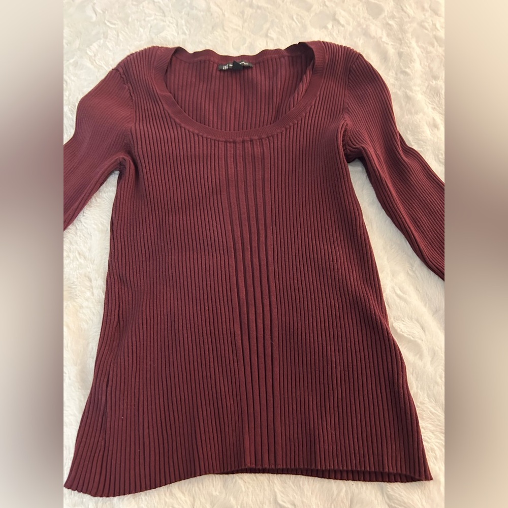 Women's Ribbed Burgundy Sweater XL
